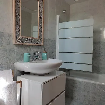 Apartment Junto Playa Levante Con Terraza Chill-out-2 Wcs-a Estrenar Gemelos 23 Benidorm