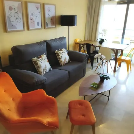 Junto Playa Levante Con Terraza Chill-out-2 Wcs-a Estrenar Gemelos 23 Benidorm